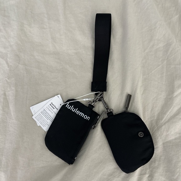 lululemon athletica Black Key & Card Holder - Picture 1 of 3